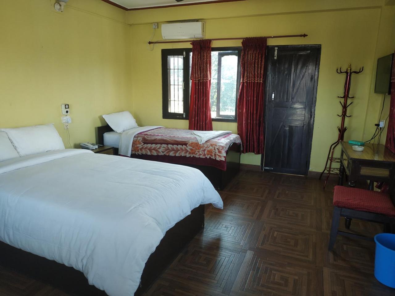 Trekkers Lodge Pokhara Kültér fotó